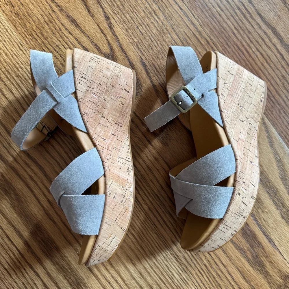 EUC Kork-ease Ava suede sandal size 10
